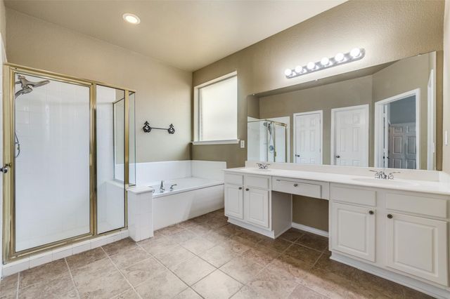 1625 Mallard Drive, Corinth, TX 76210