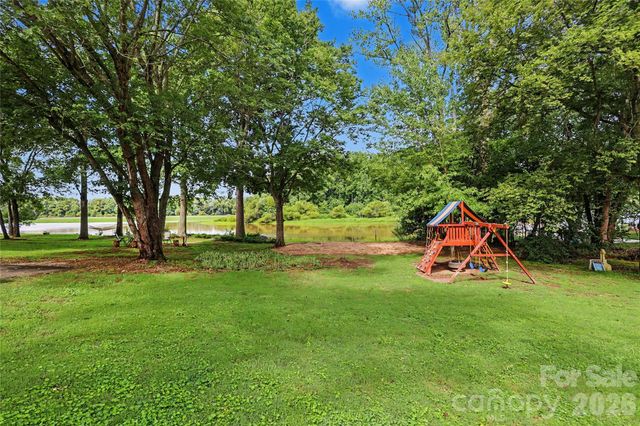 294 Riverview Boulevard, Lexington, NC 27292