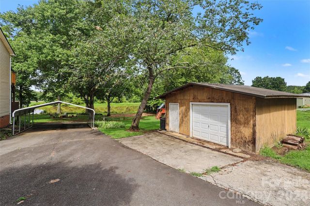 294 Riverview Boulevard, Lexington, NC 27292