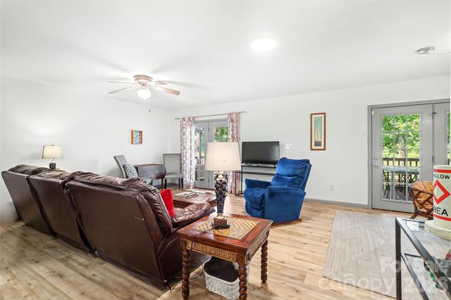 294 Riverview Boulevard, Lexington, NC 27292