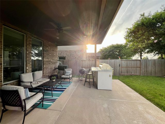 18718 Fairmont Springs Court, Cypress, TX 77429