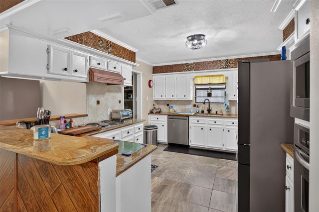 18311 Shireoak Drive, Houston, TX 77084