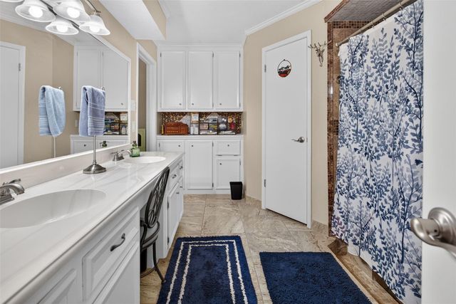 18311 Shireoak Drive, Houston, TX 77084