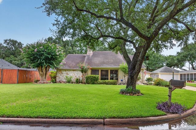 18311 Shireoak Drive, Houston, TX 77084