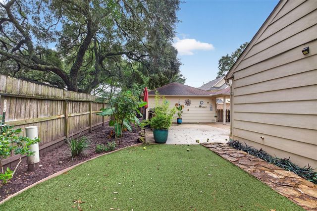 18311 Shireoak Drive, Houston, TX 77084