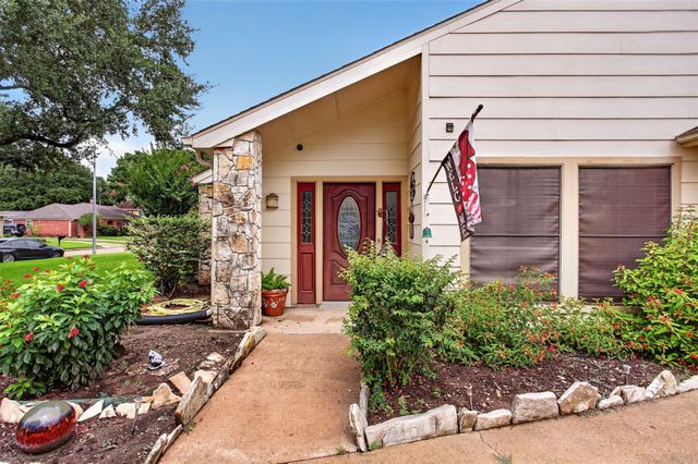 18311 Shireoak Drive, Houston, TX 77084