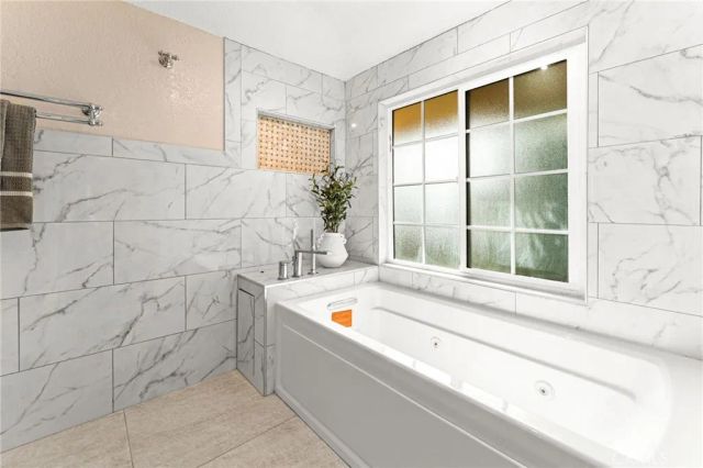 1236 E Sierra Madre, Glendora, CA 91741