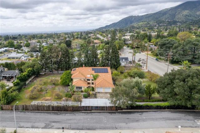 1236 E Sierra Madre, Glendora, CA 91741