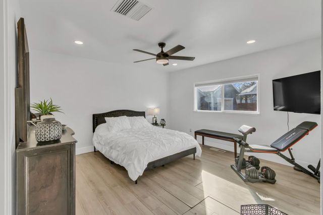 110 Brookview St, Roseville, CA 95678