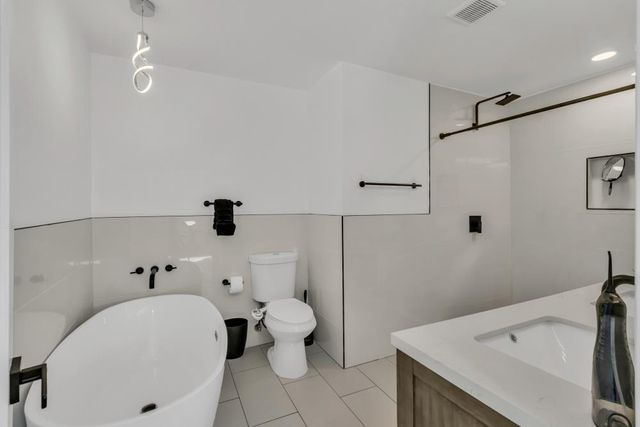 110 Brookview St, Roseville, CA 95678