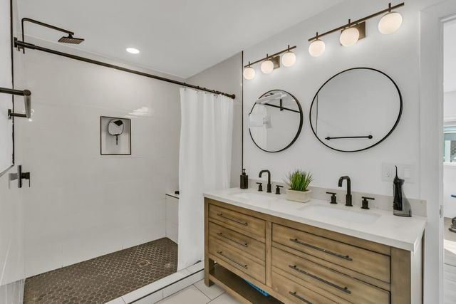 110 Brookview St, Roseville, CA 95678