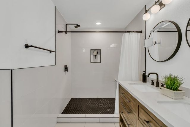 110 Brookview St, Roseville, CA 95678