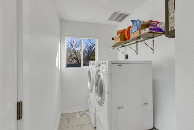 110 Brookview St, Roseville, CA 95678