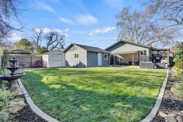 110 Brookview St, Roseville, CA 95678
