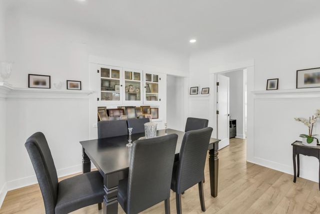 110 Brookview St, Roseville, CA 95678