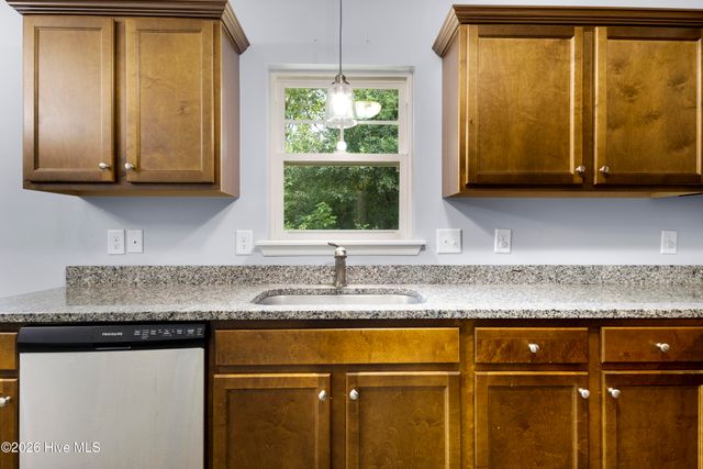 906 Gulf Chase Court, Sneads Ferry, NC 28460