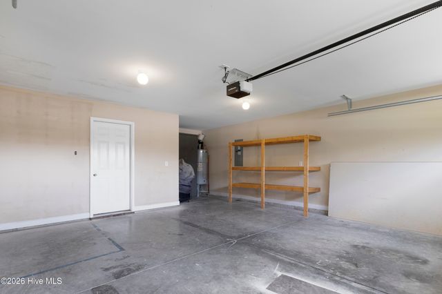 906 Gulf Chase Court, Sneads Ferry, NC 28460
