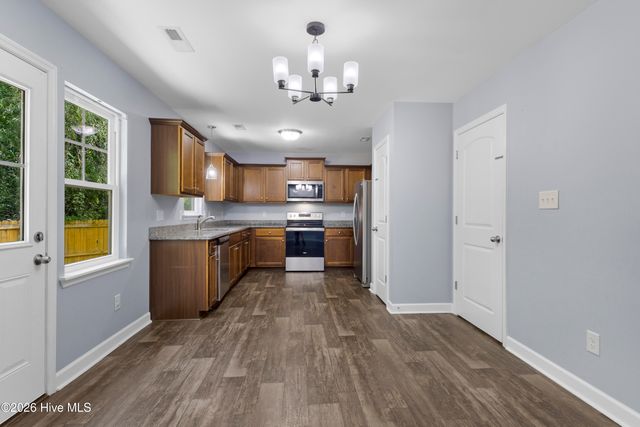 906 Gulf Chase Court, Sneads Ferry, NC 28460
