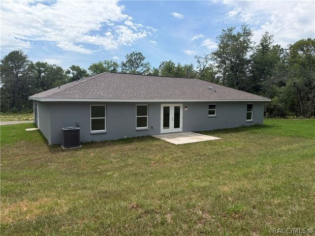 7941 N Voyager Drive, Citrus Springs, FL 34433