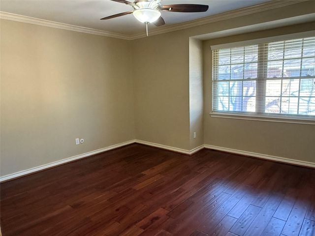 515 Tallowood Road 4, Houston, TX 77024