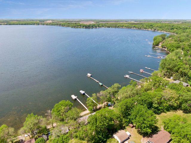 16940 Elmore Way, Faribault, MN 55021