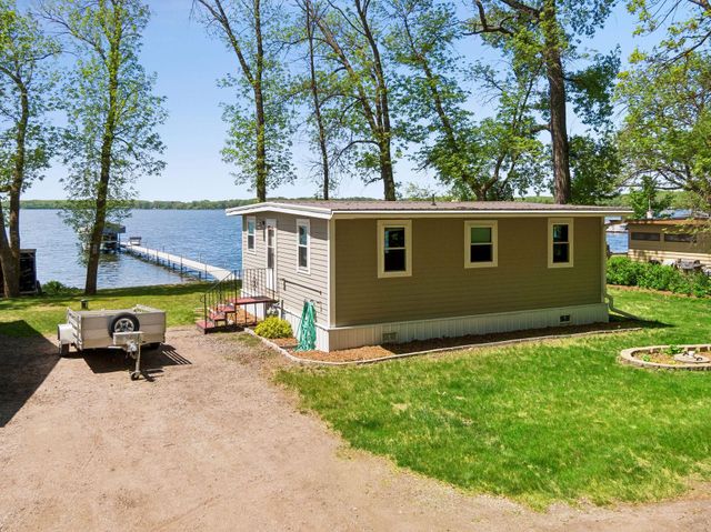 16940 Elmore Way, Faribault, MN 55021