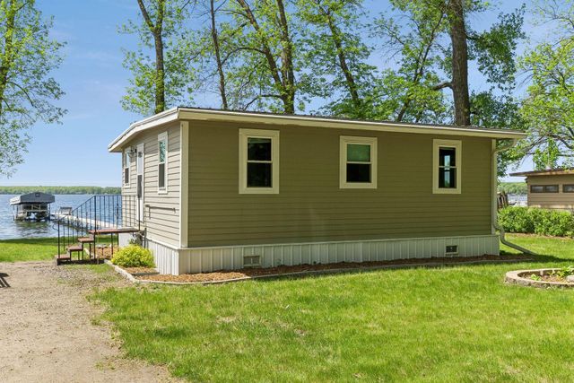 16940 Elmore Way, Faribault, MN 55021