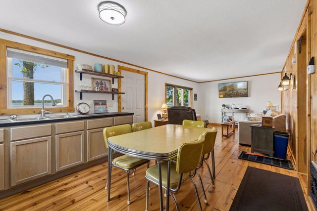 16940 Elmore Way, Faribault, MN 55021