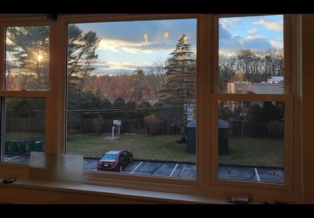 A2 Colonial Dr 10, Andover, MA 01810