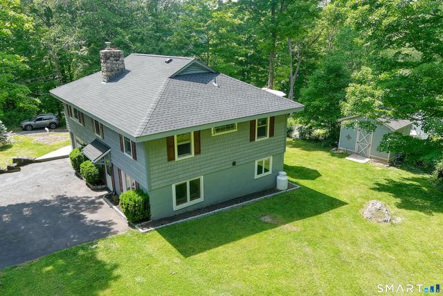 1 Lookout Drive, Ridgefield, CT 06877