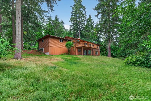 10511 Moller Drive NW, Gig Harbor, WA 98332