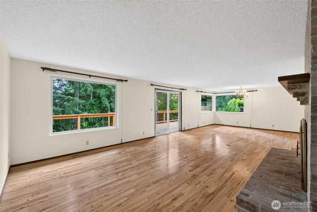 10511 Moller Drive NW, Gig Harbor, WA 98332