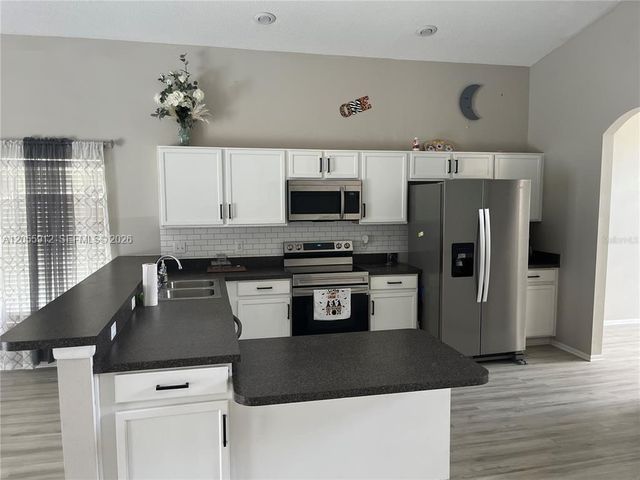 189 Emeraldview Avenue, Davenport, FL 33897