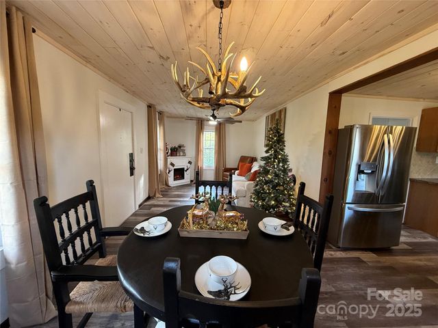 312 Causby Road, Morganton, NC 28655