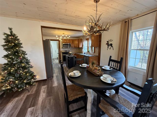 312 Causby Road, Morganton, NC 28655