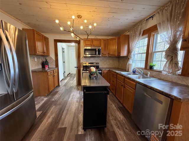 312 Causby Road, Morganton, NC 28655