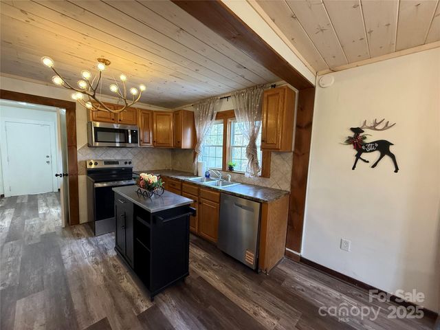 312 Causby Road, Morganton, NC 28655