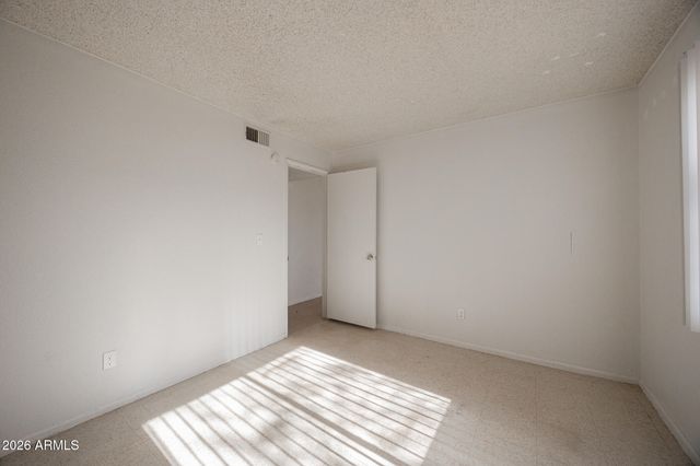 3646 N 67TH Avenue 15, Phoenix, AZ 85033