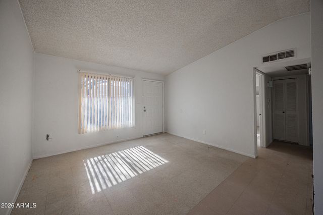 3646 N 67TH Avenue 15, Phoenix, AZ 85033