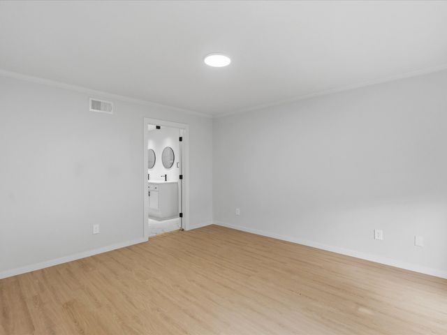 2906 Sunset Point Lane, Carrollton, TX 75007