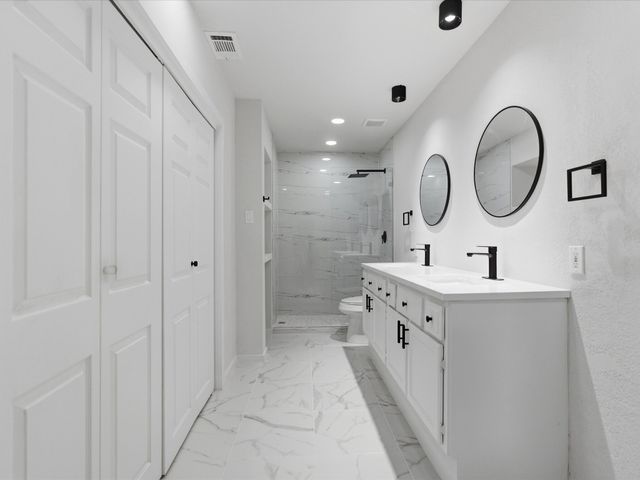 2906 Sunset Point Lane, Carrollton, TX 75007