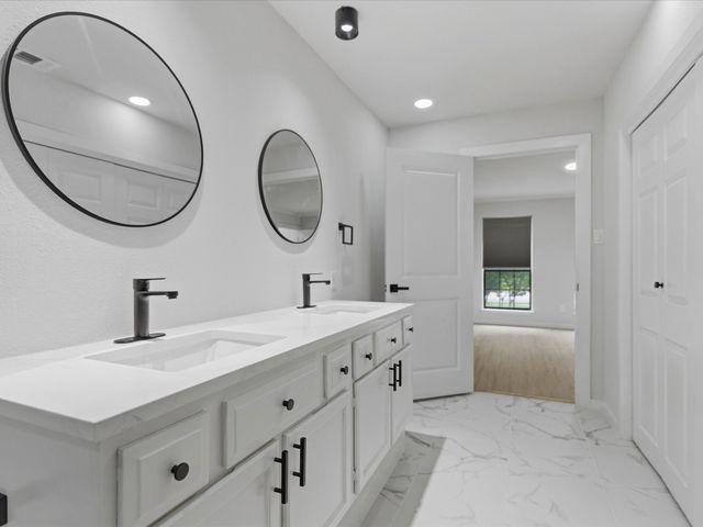 2906 Sunset Point Lane, Carrollton, TX 75007