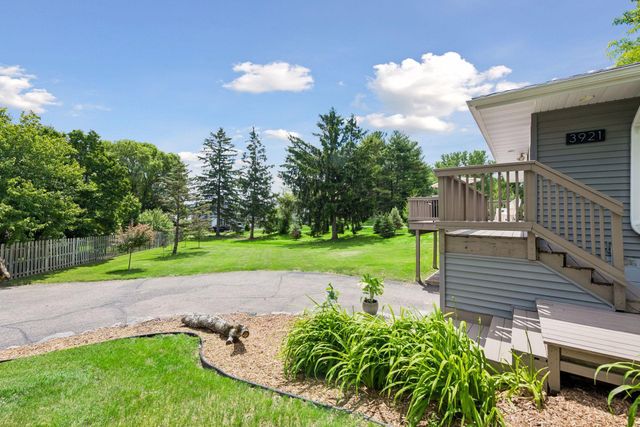 3921 Minnewashta Court, Chanhassen, MN 55331