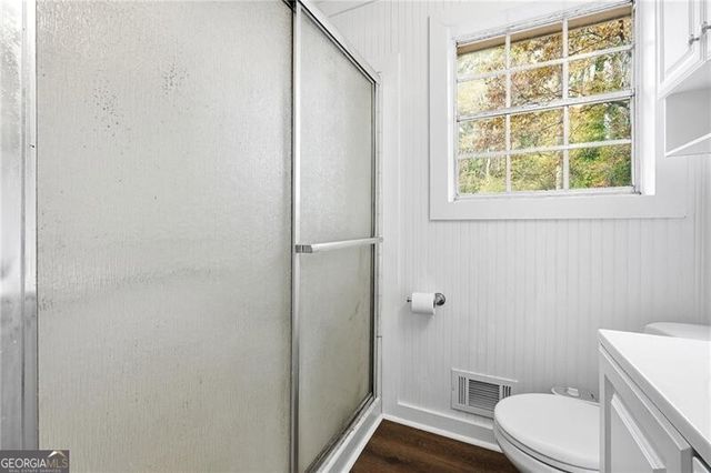 930 Kings Court, Woodstock, GA 30189