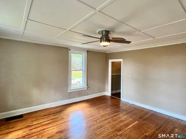 1596 Main Street, Stratford, CT 06615