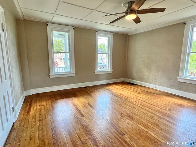 1596 Main Street, Stratford, CT 06615