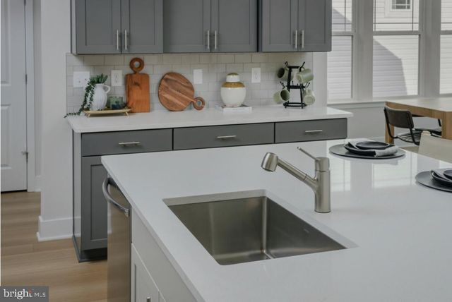 10159 SHENANDOAH LN, White Plains, MD 20695