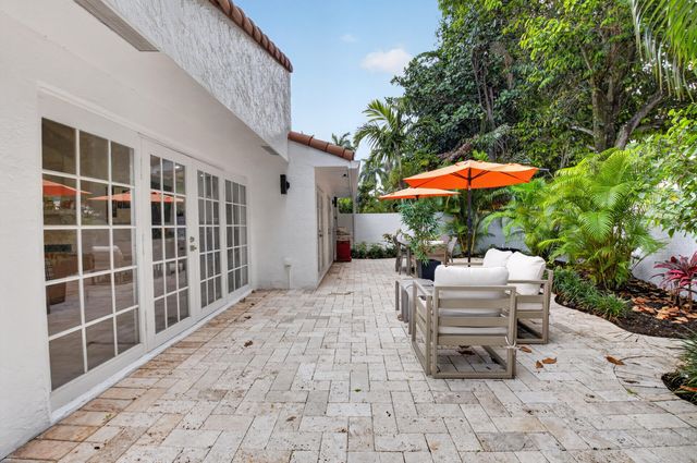 7368 Woodmont Court, Boca Raton, FL 33434