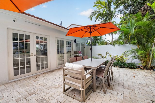 7368 Woodmont Court, Boca Raton, FL 33434