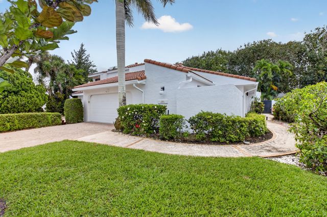 7368 Woodmont Court, Boca Raton, FL 33434